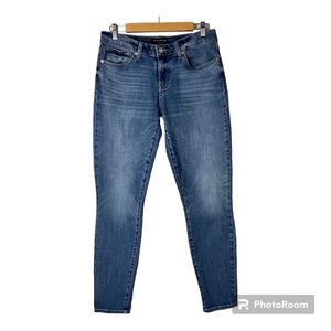 Lucky Brand Jeans Low Rise: 9” Skinny Lolita Jeans Size 12/31R
